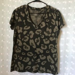 Green Leopard Print V-Neck Tee
